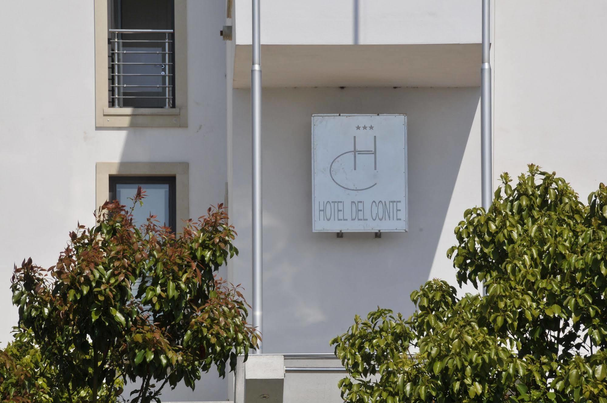 Hotel Del Conte Fondi Kültér fotó