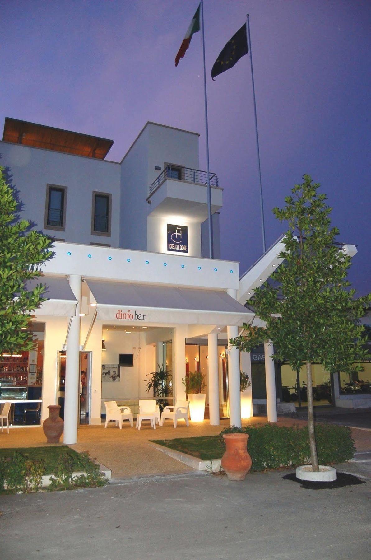 Hotel Del Conte Fondi Kültér fotó